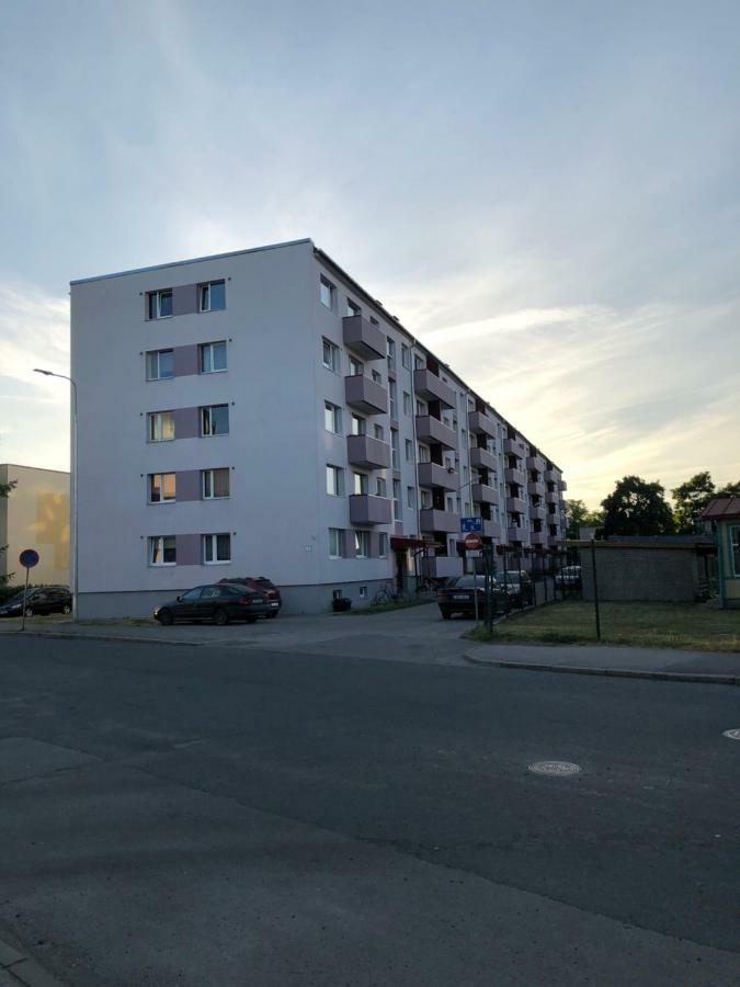 Kesklinna Apartement Haapsalu Bagian luar foto